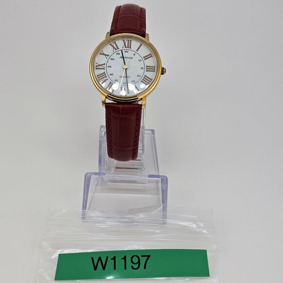 Advance Women\'s Watch 32MM White Dial‎ New Red Leather Bands New Battery main image 10